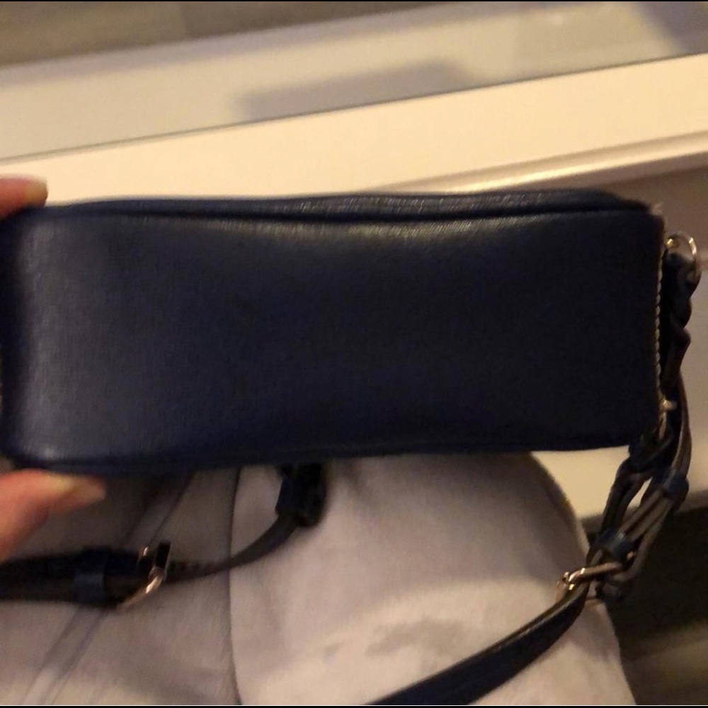 Dooney & Bourke Sawyer❇️SOLD❇️ - Picture 4 of 7
